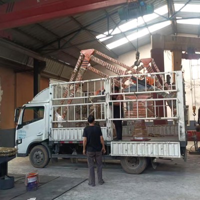 Листовање манипулатора у апликацији Фоундриес